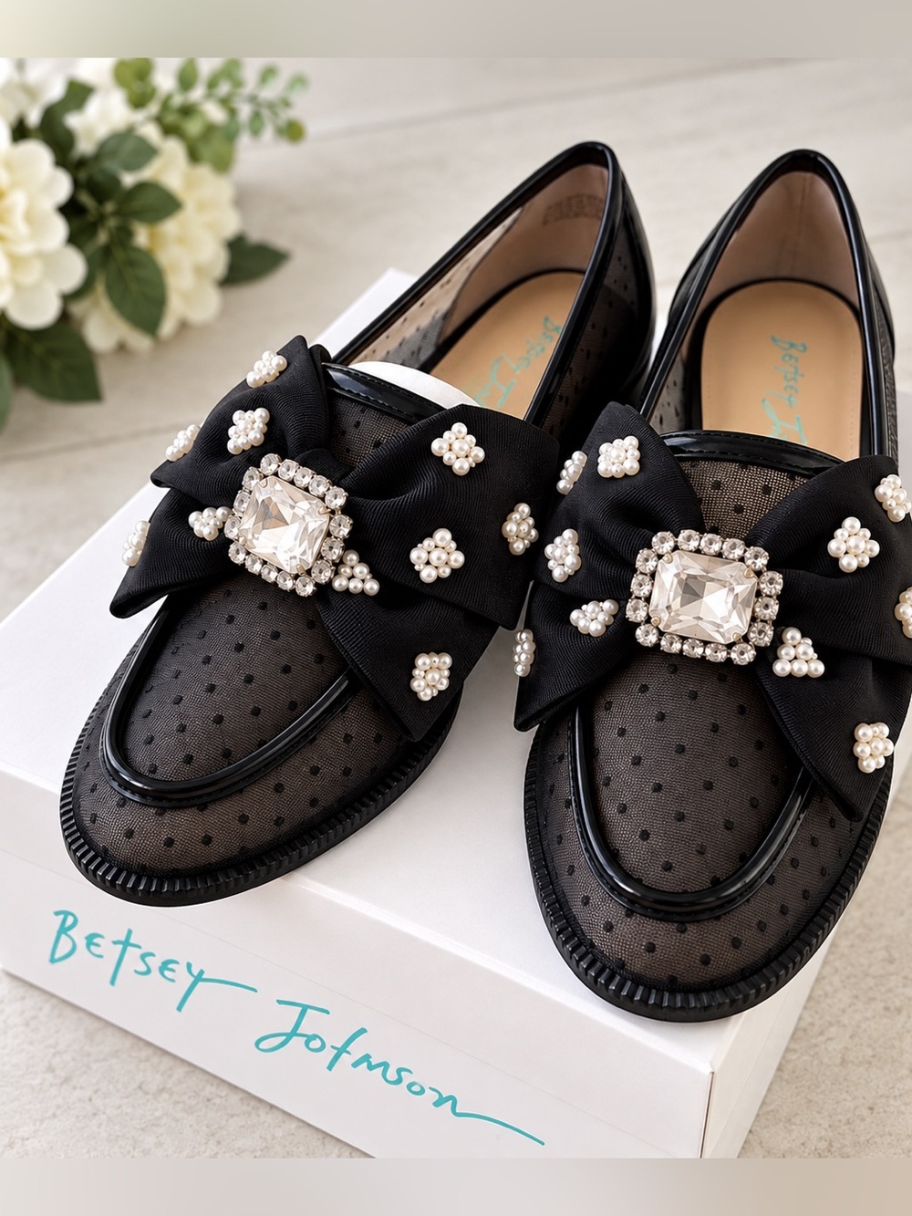 Betsey Johnson Seth Black Pearl Bow Rhinestone Mesh Loafers Size 5 NWT